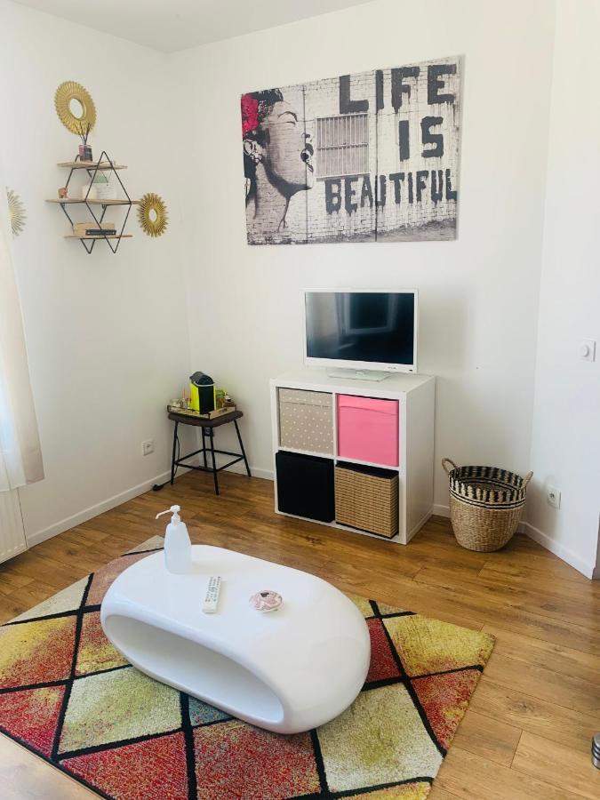 Chambre Cocooning Chez L'Habitant Villeneuve-le-Roi Εξωτερικό φωτογραφία